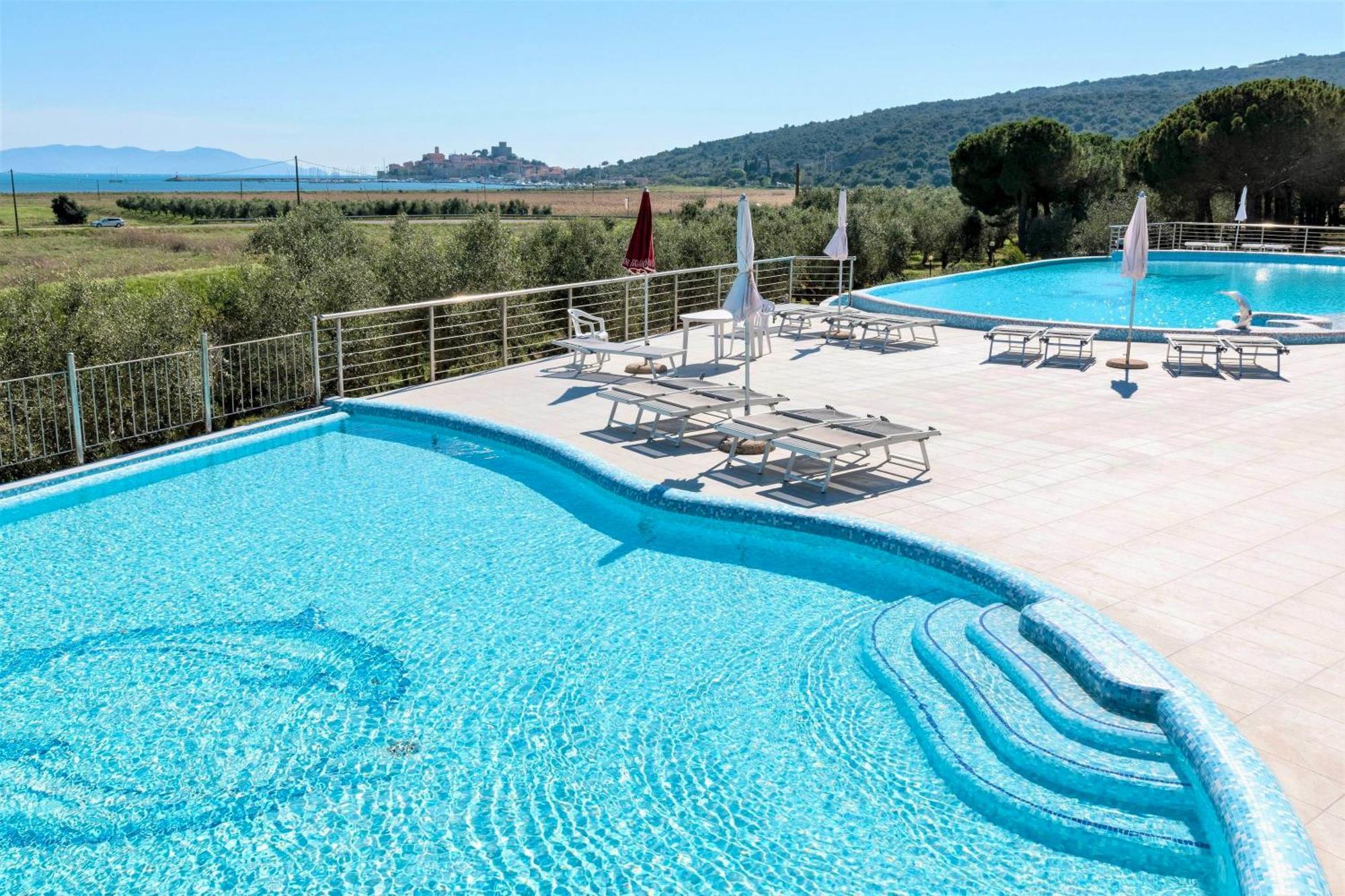 Isa - Residence With Pool And Private Beach In Talamone Just 500 Mt From The Beach Esterno foto