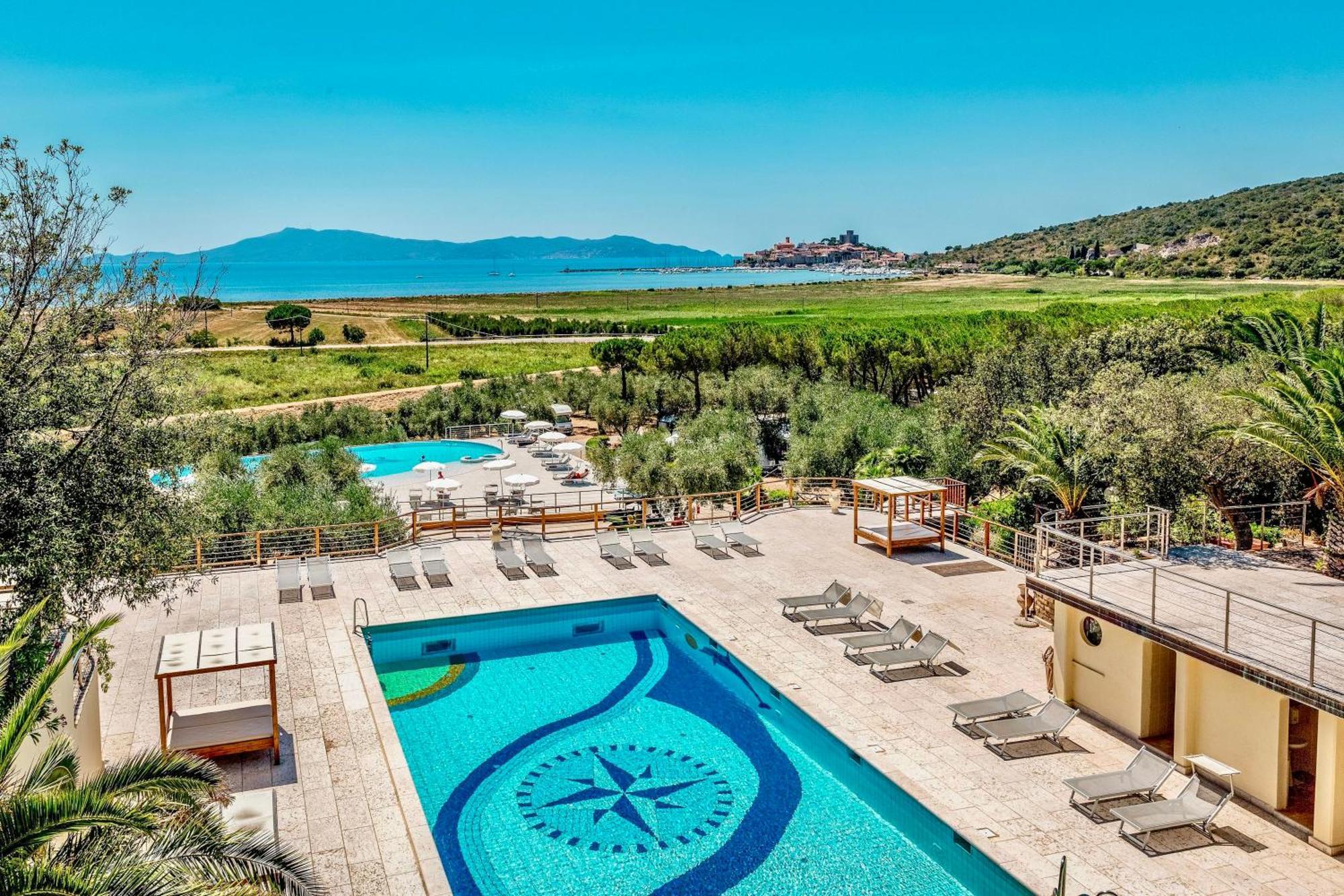 Isa - Residence With Pool And Private Beach In Talamone Just 500 Mt From The Beach Esterno foto